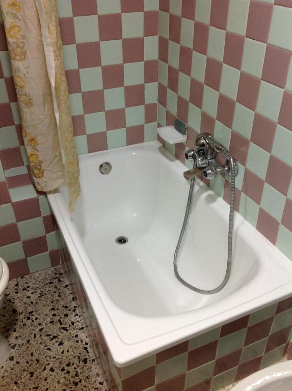 Hostel Alhambra Жерона Екстер'єр фото